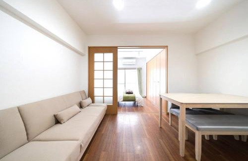 Higashi Apartment | Shibuya E Address 303