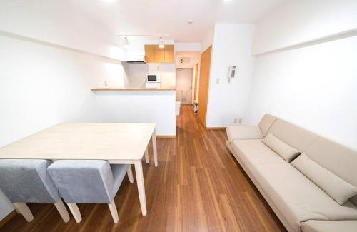 Higashi Apartment | Shibuya E Address 303