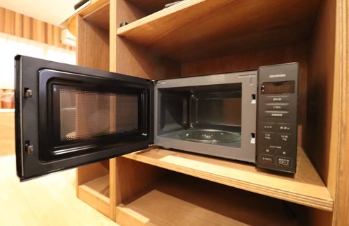 Higashishinsaibashi House | Shinsaibashi area*2-story building completely rented out*3 min. from Nagahoribashi station and 6 min. from Shinsaibashi station*Complete with Wi-Fi*Great for a tourist base*.