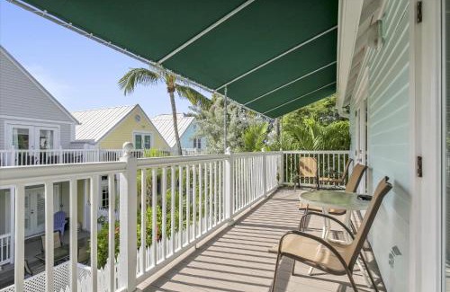 Truman Annex House | Shipyard Treasure by AvantStay Communal Pool Gated Community Great Location Week Long Stays