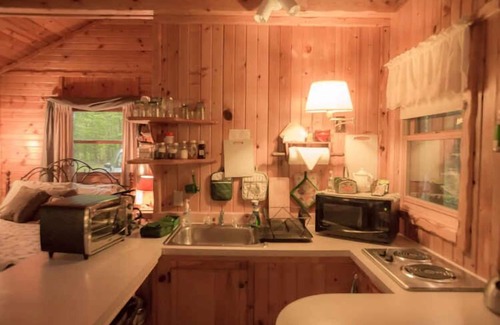 Finlayson Cabin | Shire In The Woods