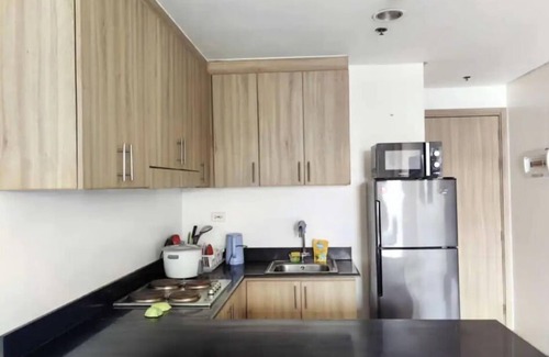 Paranaque Condo | Shore 1 - 2BR Penthouse in MALL OF ASIA COMPLEX.
