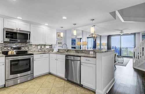 Isle of Palms Condo | "Shore Thing" at 420C Shipwatch|Oceanfront Penthouse|Three Decks|All New|Video Game Machine|Famil.