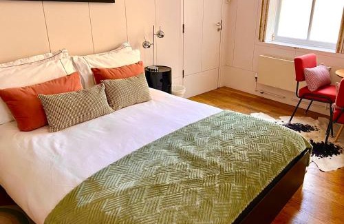 Shoreditch Apartment | Shoreditch Private Studio