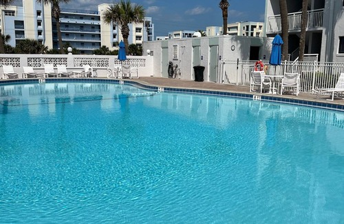 New Smyrna Beach Condo | Shorehom by the Sea - Direct Oceanfront Condo In New Smyrna Beach