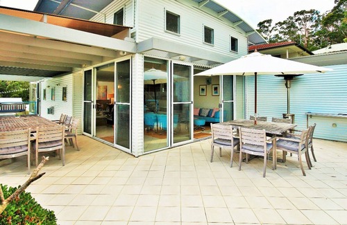 Hyams Beach House | Shorelines at Hyams Beach
