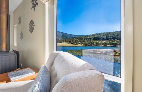 Crackenback Apartment | Shoreside | Apartment 12 | Crackenback | 2B