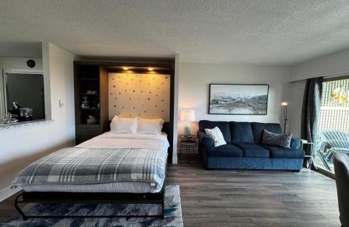 Regional District of Nanaimo Apartment | Shorewater Resort Oceanside Studio - 2 beds