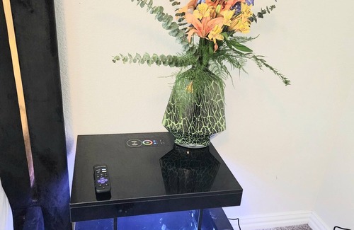 Prosper House | Short Stay, Long on ComfortnOne bedroom in a home with shared space