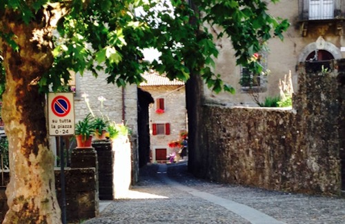 San Romano in Garfagnana Villa | Short-term or Monthly rental deals Oct -Apr 5br Villa in Tuscany north of Lucca