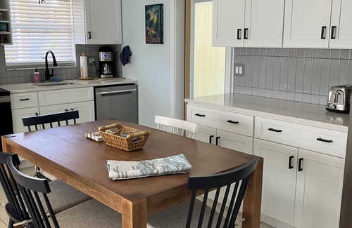 Siesta Key Village Apartment | SHORT WALK TO VILLAGE, BEACH - HEATED POOL - LUSH LANDSCAPING.nTWO UNITS.