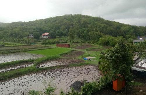 Kashid House | Shreyas Guest house - Tatkare Villa