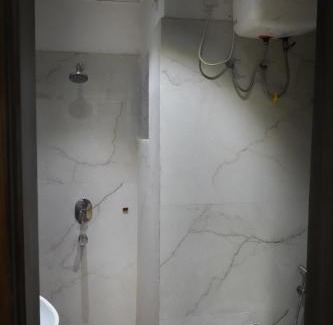 Mathura Apartment | Shri Ladli Home Stay