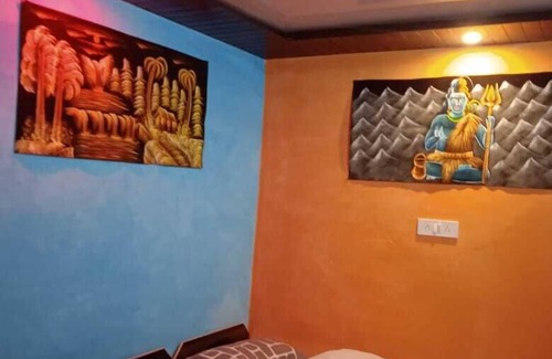 Sitapur Hotel | Shri Narayan Tourist Lodge