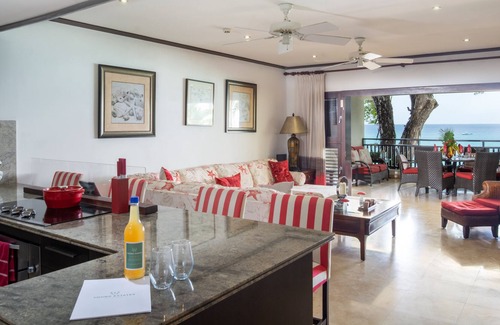 Old Trees Bay Apartment | Shutters at Coral Cove