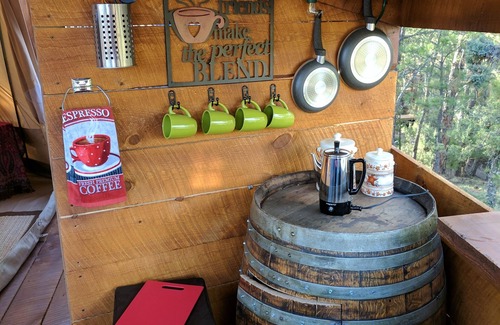 Hot Springs RV Rental | Sibley Bell Tent 2 @EvansCliff, Hot Tub! Beautiful Canyon High-rise deck