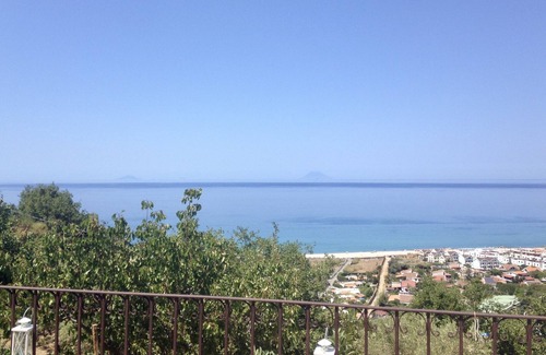 Province of Messina Apartment | Sicilian Suite Garden