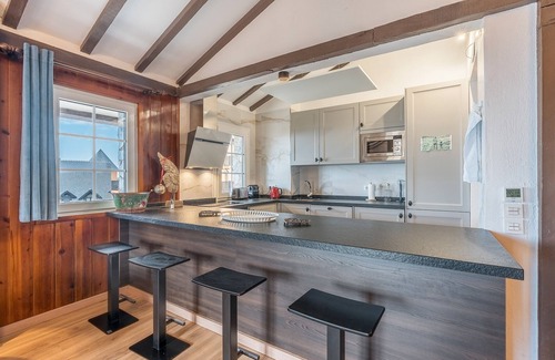 Pradollano Apartment | Sierra Nevada Mountains Apartment ‘Edificio Los Alayos’