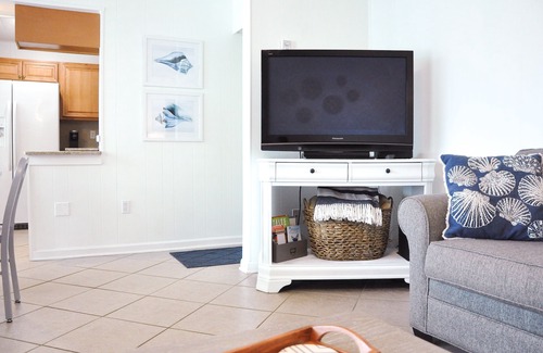 Siesta Key Condo | Siesta Key, Private Crescent Beach 2/2 Getaway