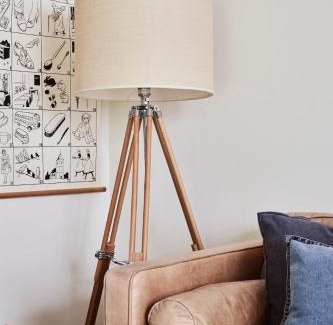 Warburton House | Sign Maker's Cottage