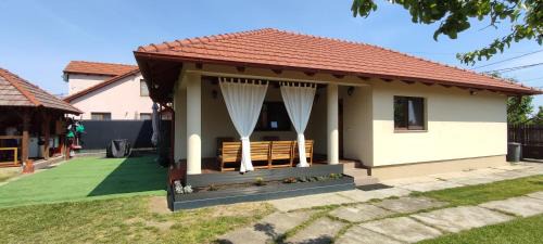Satu Mare Villa | Silence
