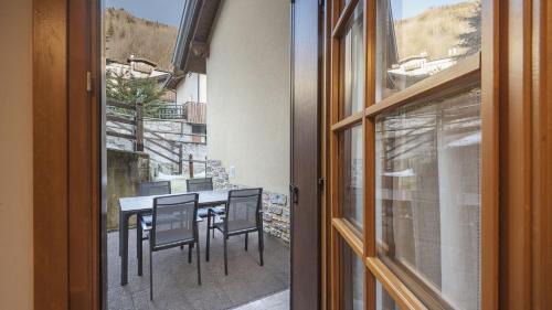 Vione Apartment | Silias Home