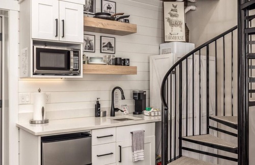 La Verkin Apartment | Silo Suite 1 Pet Friendly- Near Zion National Park