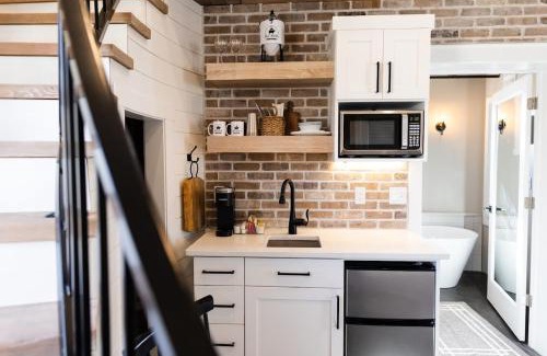 La Verkin House | Silo Suite 4- Near Zion National Park