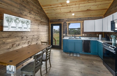 Grapetown Cabin | Silver Buckle Ranch | 2 Scenic Cabins Sleeping up to 12
