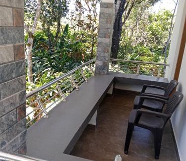 Elappara Apartment | Silver homestay