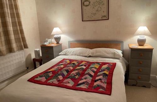 Mildenhall Bed & Breakfast | Silver Lodge Guest House