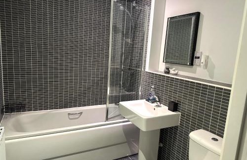 Grimsby Apartment | Silver Sky Apartment - By VISIT CLEETHORPES