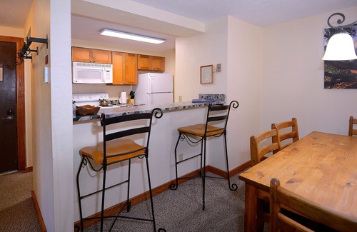 Crested Butte Condo | Silvery Lupine, Hot tub, pool, shuttle