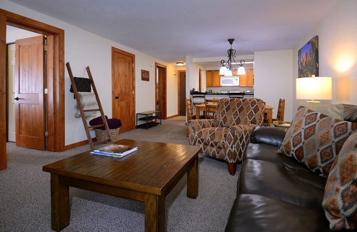 Crested Butte Condo | Silvery Lupine, Hot tub, pool, shuttle
