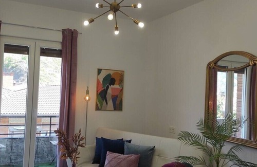 Mieres Apartment | Silvia Home - ideal and peaceful