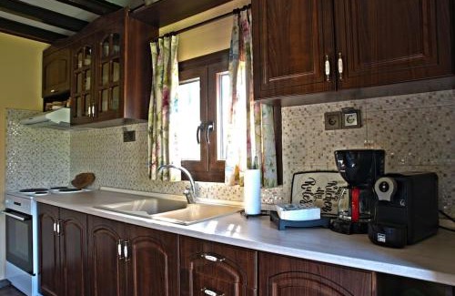 Makednoi House | Simon's Walnut Farm