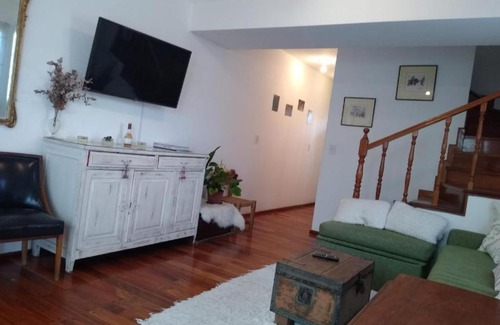 Olivos Bed & Breakfast | Simpatico Duplex