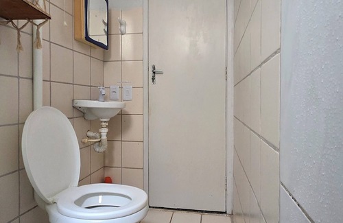 Carana Apartment | Simple, cozy and safe flat. Close to the main points of interest.