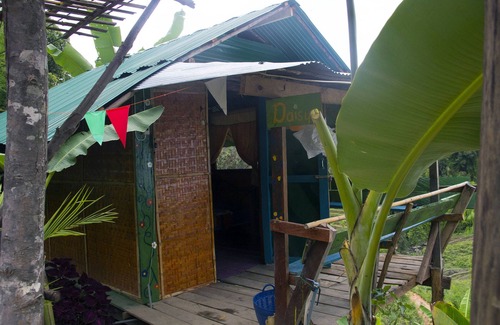 Mae Wang House | Simple Wooden Bungalows in the mountains of Chiang Mai Province
