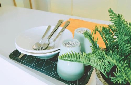 Shah Alam Apartment | Simplicity Cozy For 2 -Trefoil Setia Alam- Near Setia City Mall-Setia Convention Centre