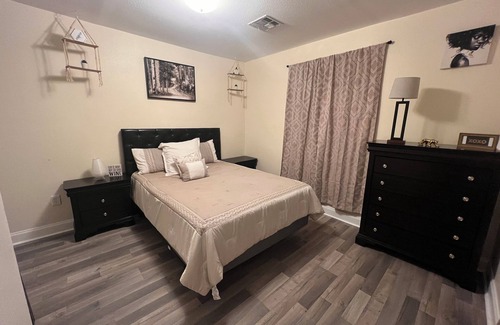 Dixon House | Simplicity Stays NOLA
