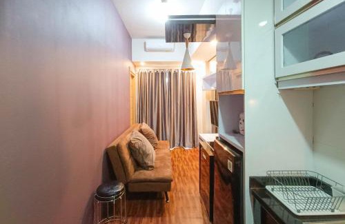 Panakkukang Apartment | Simply 1BR at 31st Floor Vida View Makassar Apartment By Travelio