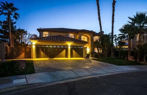 Green Valley North House | Simply PARADISE! Resort Inspired Pool + 5 BR/3BA