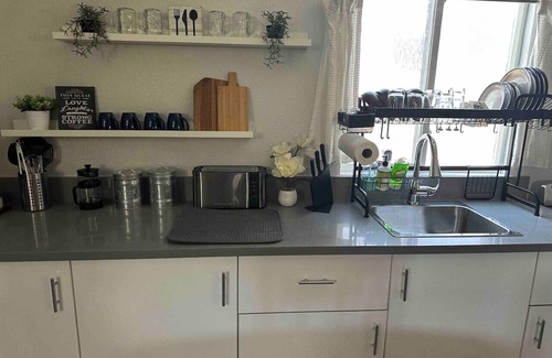 Southeastern Sacramento House | Simply Spacious Studio Guesthouse