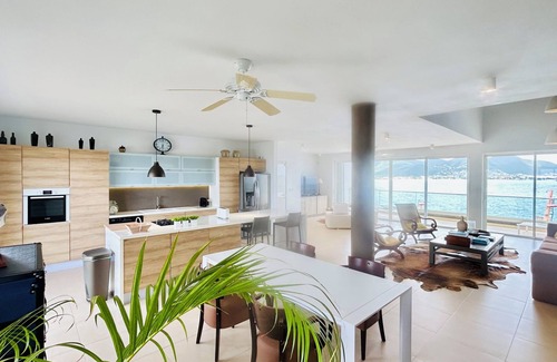 Beacon Hill Apartment | Simpson Bay Luxury Loft Stunning Ocean Views