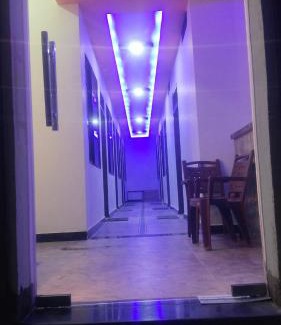 Orchha Hotel | Singh shab hotel