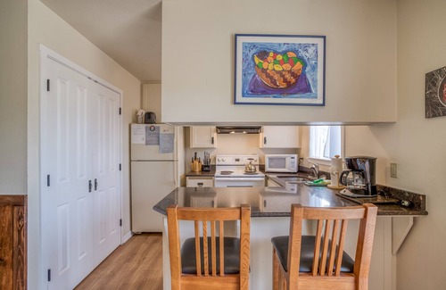 Bayshore House | Single-level, Modern Comfort, 2 Blocks from Beach and Bayshore Beach Club pool!