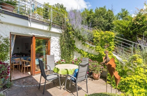 Gailingen Apartment | Single room 5 with shower and WC