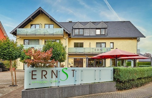 Kueser Plateau House | Single room - Hotel-Café Ernst