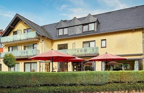 Kueser Plateau House | Single room - Hotel-Café Ernst